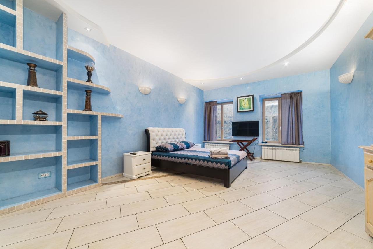 Classical Deribasivska 3-Bedrooms Apartment Odesa Exterior photo